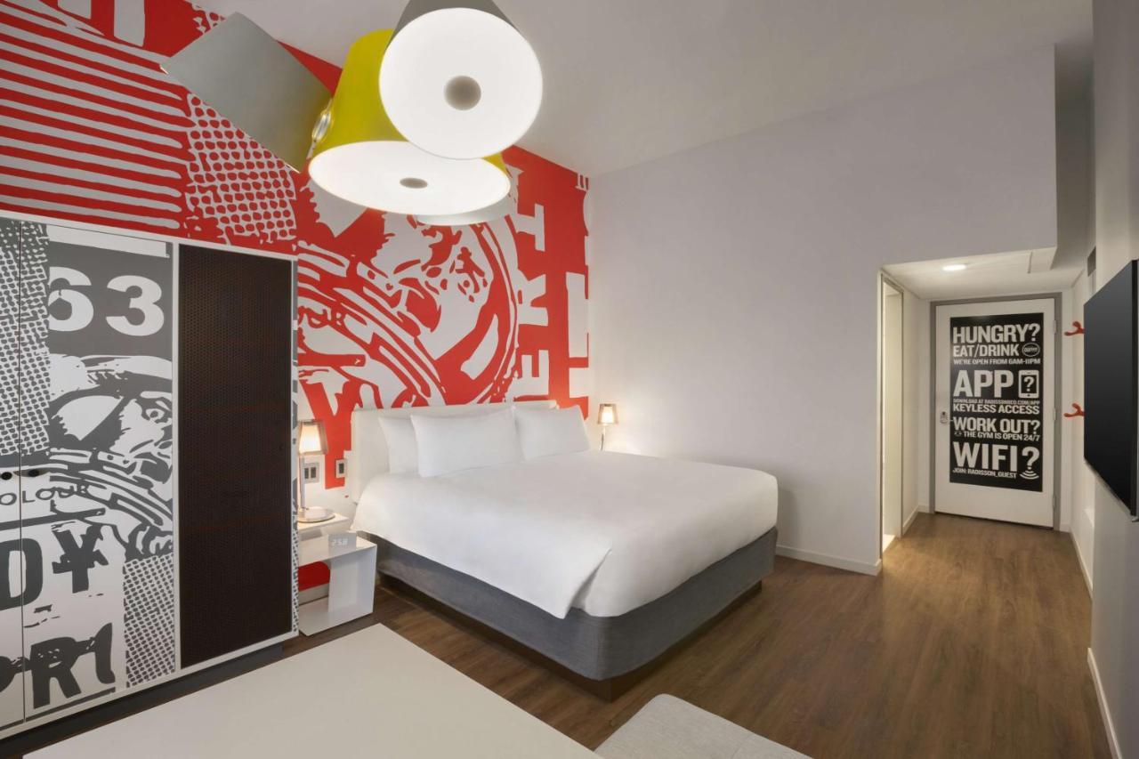 Radisson Red Downtown Hotel Minneapolis