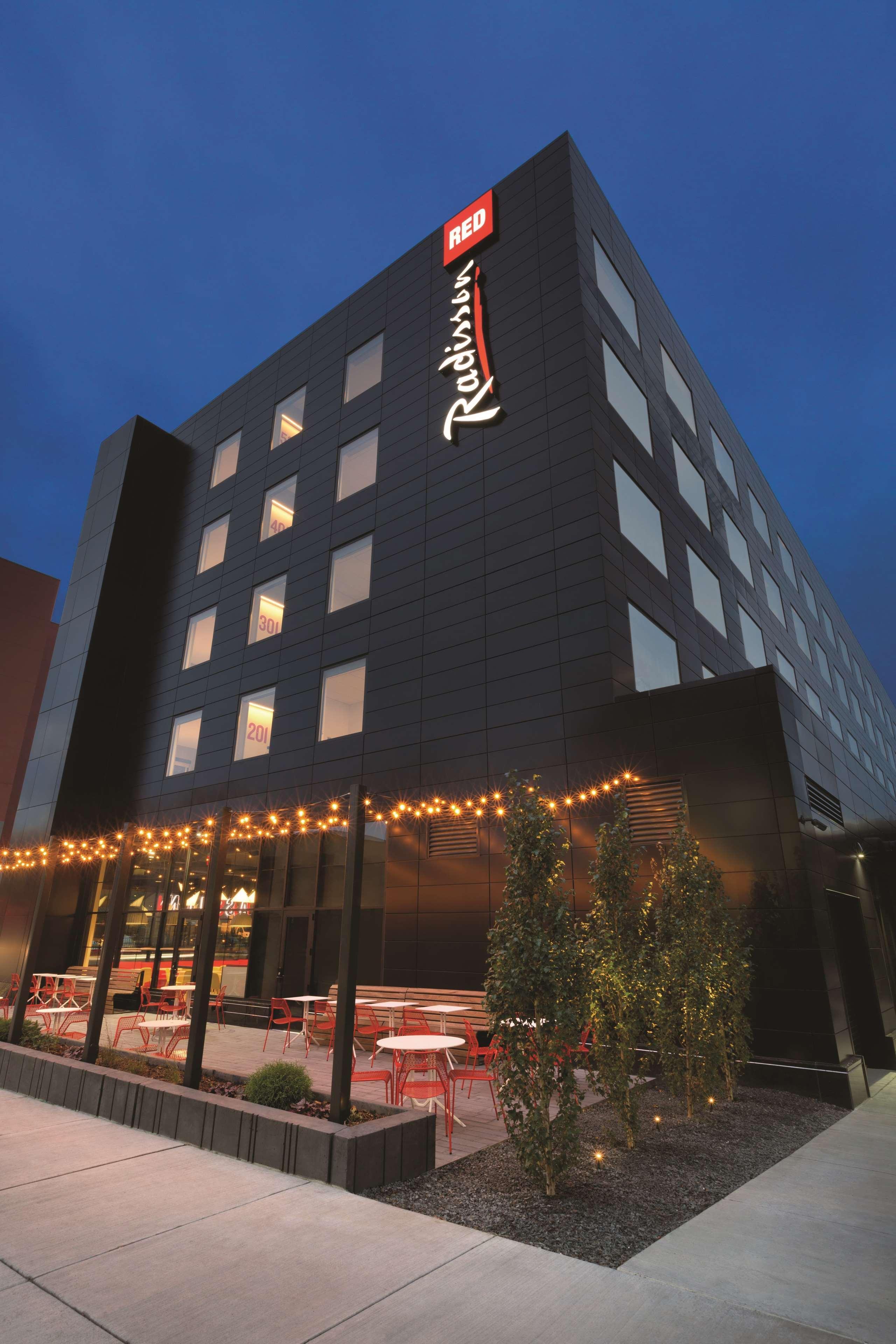 Radisson Red Downtown Hotel Minneapolis